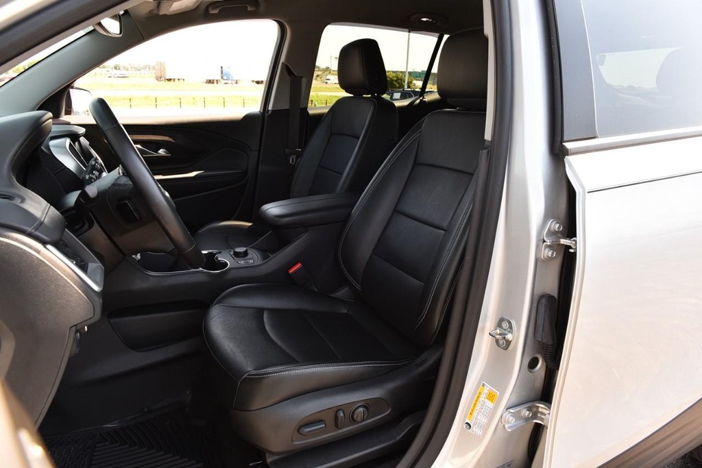 GMC Terrain Vehicle Image 21