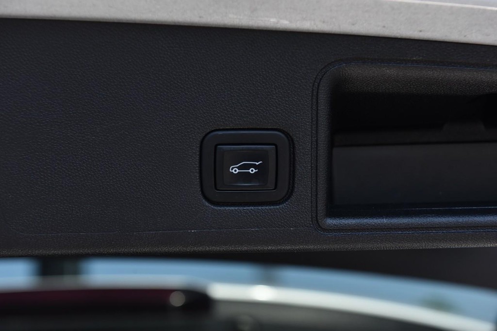 GMC Terrain Vehicle Image 27