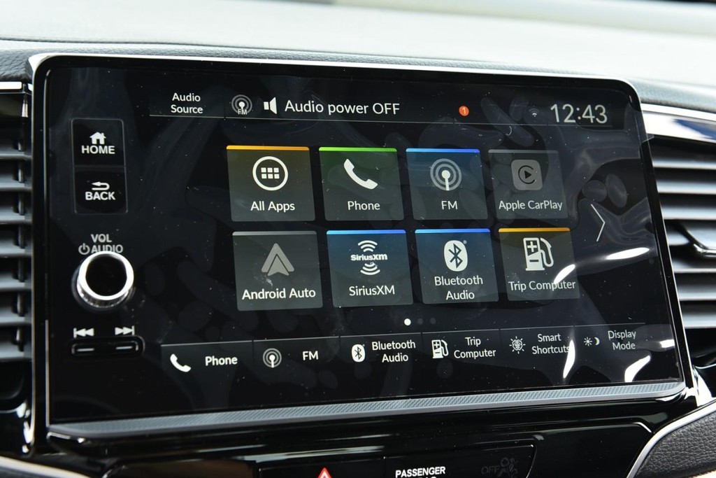 Honda Ridgeline Vehicle Image 17