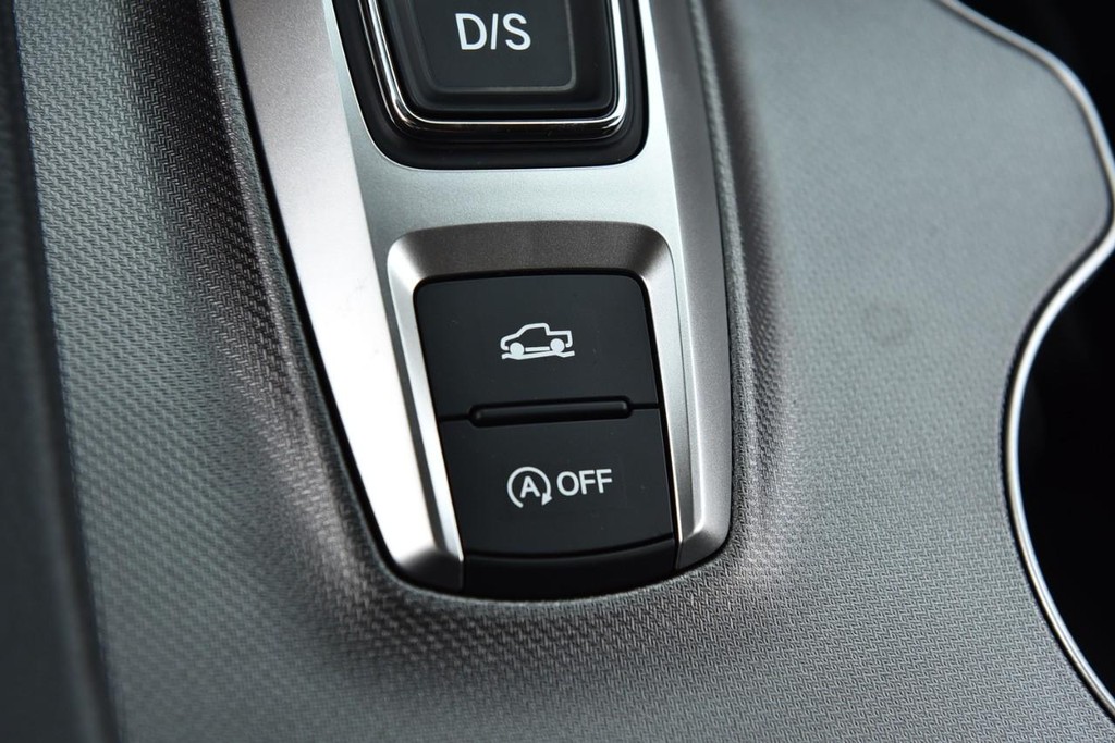 Honda Ridgeline Vehicle Image 22