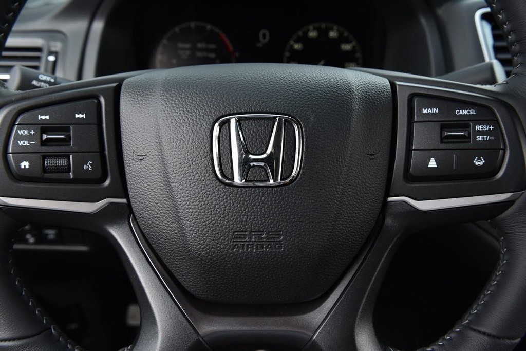 Honda Ridgeline Vehicle Image 24