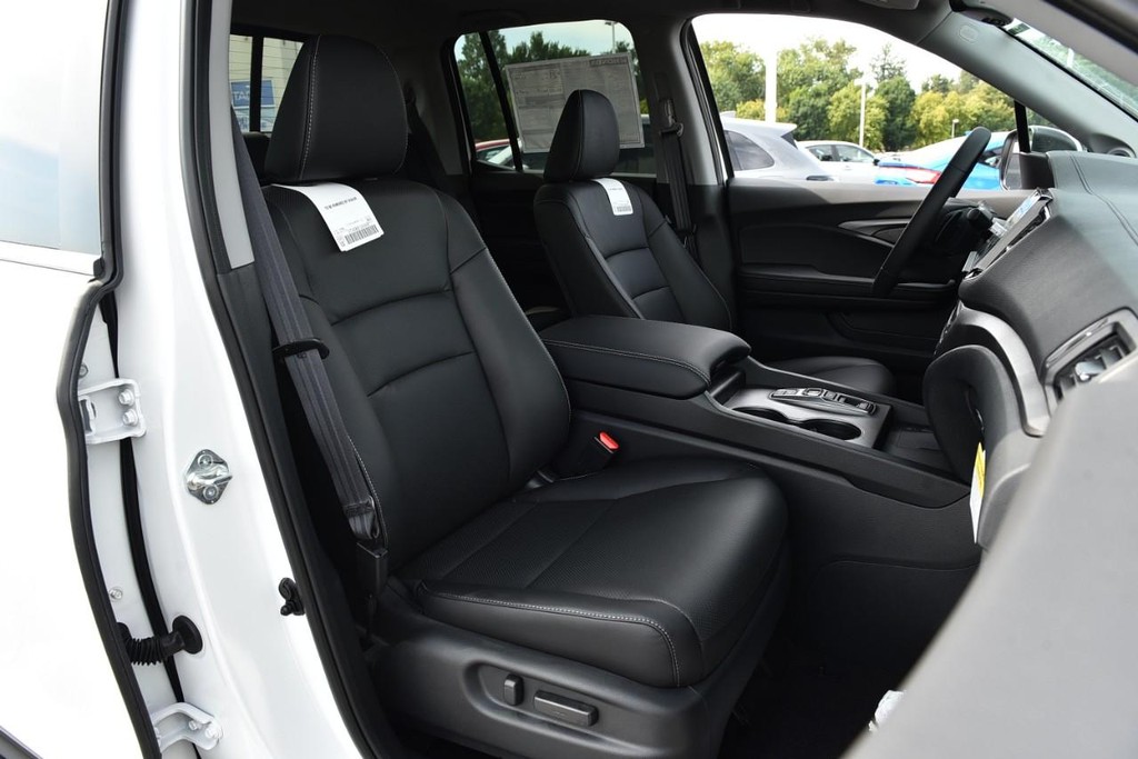 Honda Ridgeline Vehicle Image 26