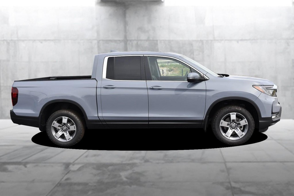Honda Ridgeline Vehicle Image 05