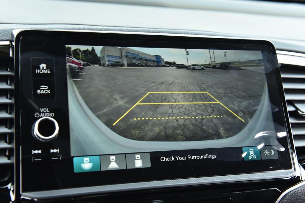 Honda Ridgeline Vehicle Image 15