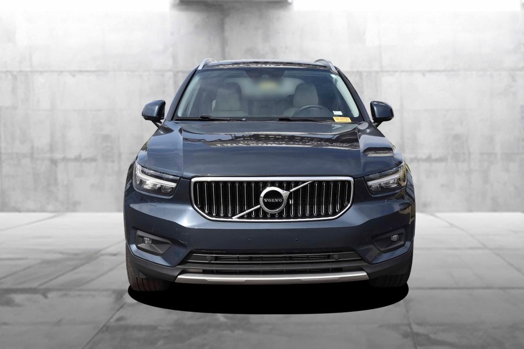 Volvo XC40 Vehicle Image 04