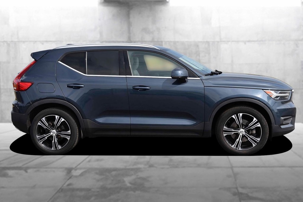 Volvo XC40 Vehicle Image 05