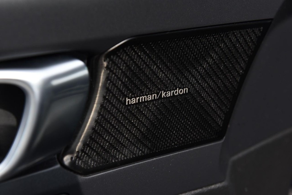 Volvo XC40 Vehicle Image 10