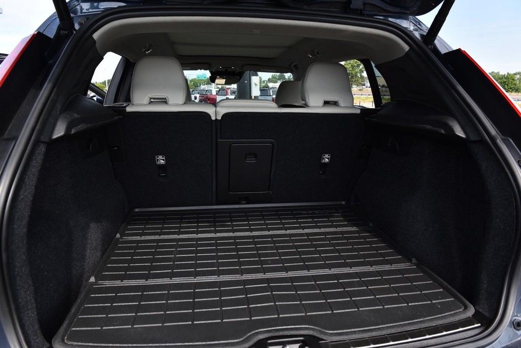 Volvo XC40 Vehicle Image 28