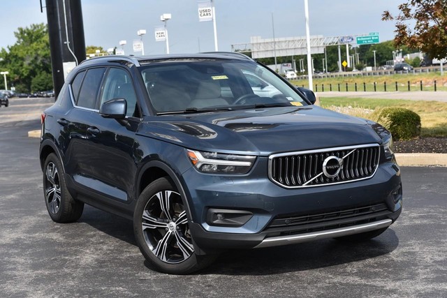 2022 Volvo XC40 Inscription