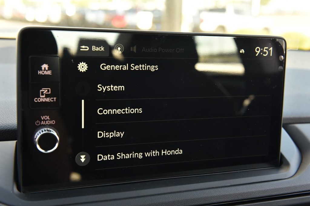 Honda Accord Sedan Vehicle Image 13