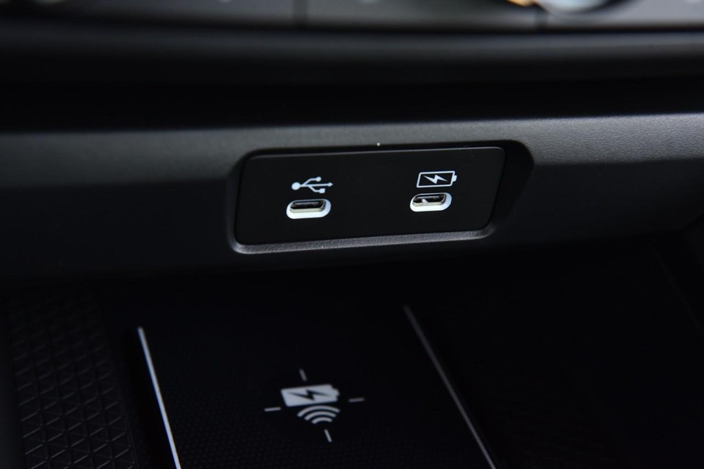 Honda Accord Sedan Vehicle Image 15