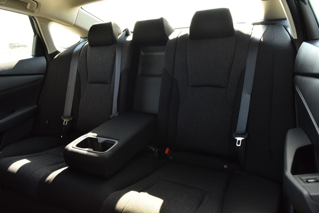 Honda Accord Sedan Vehicle Image 22