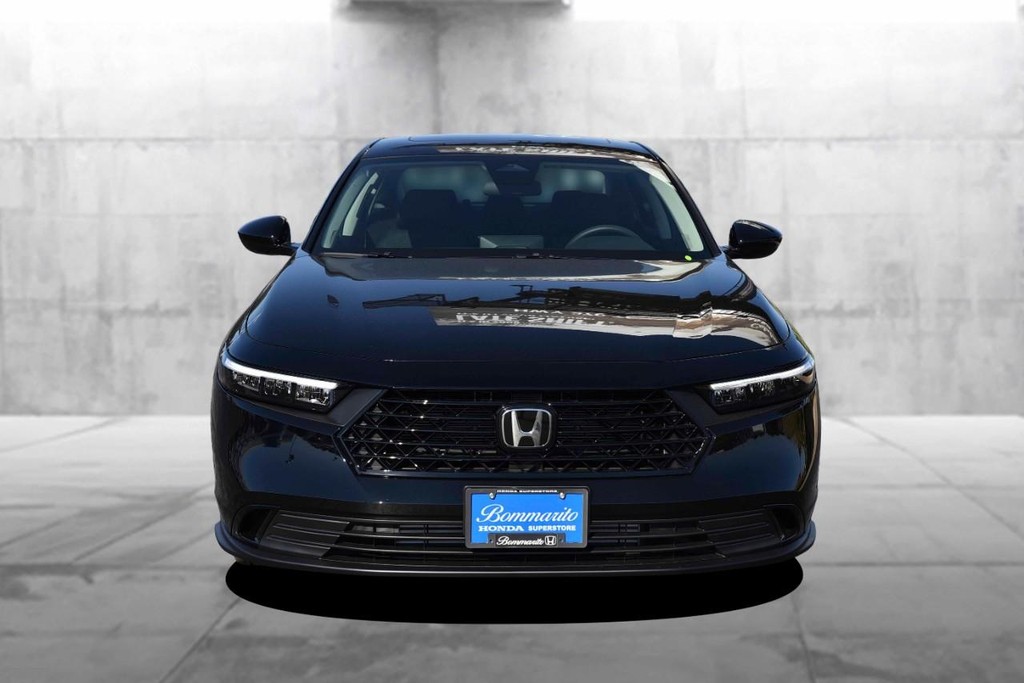 Honda Accord Sedan Vehicle Image 04