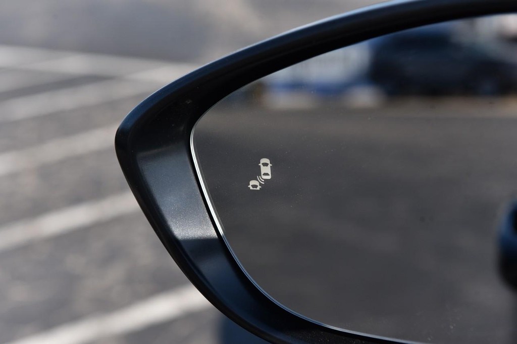Honda Accord Sedan Vehicle Image 09