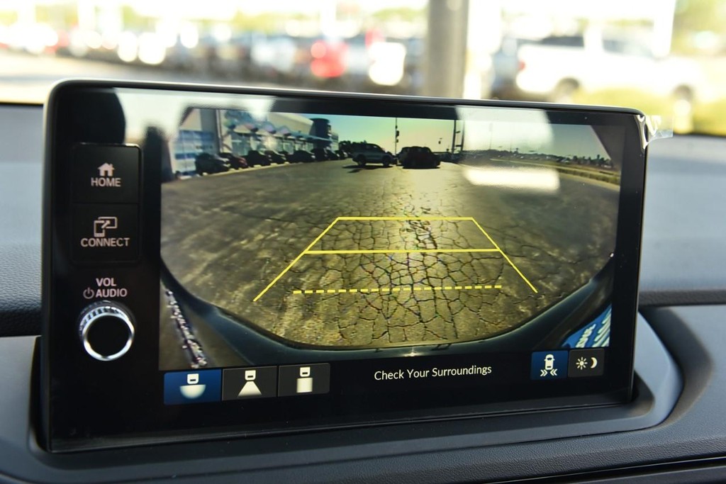 Honda Accord Sedan Vehicle Image 11