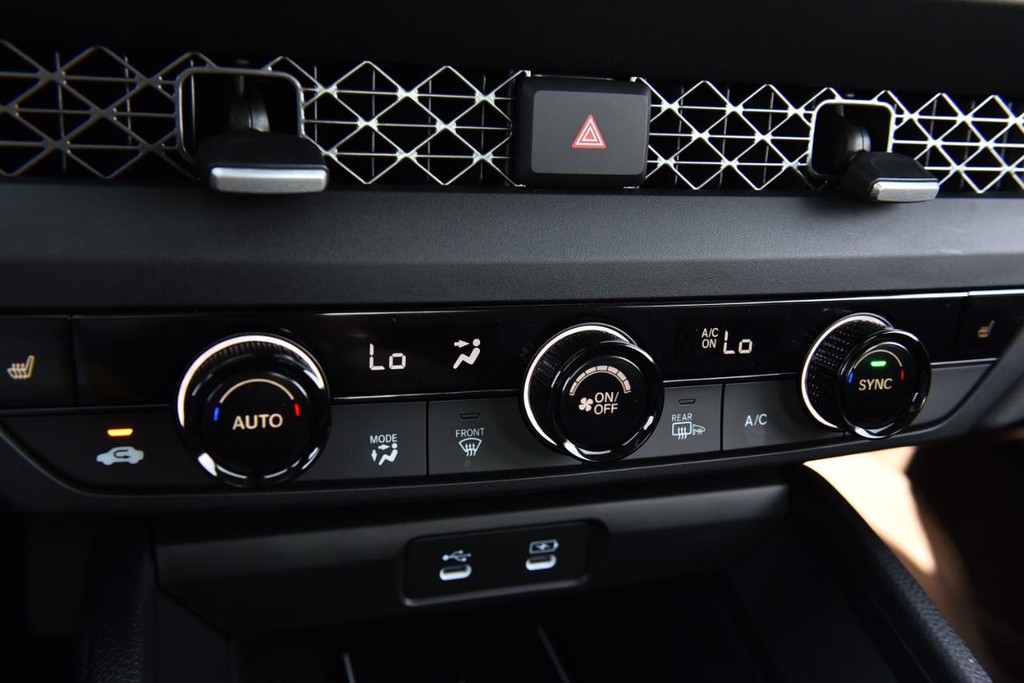 Honda Accord Sedan Vehicle Image 14