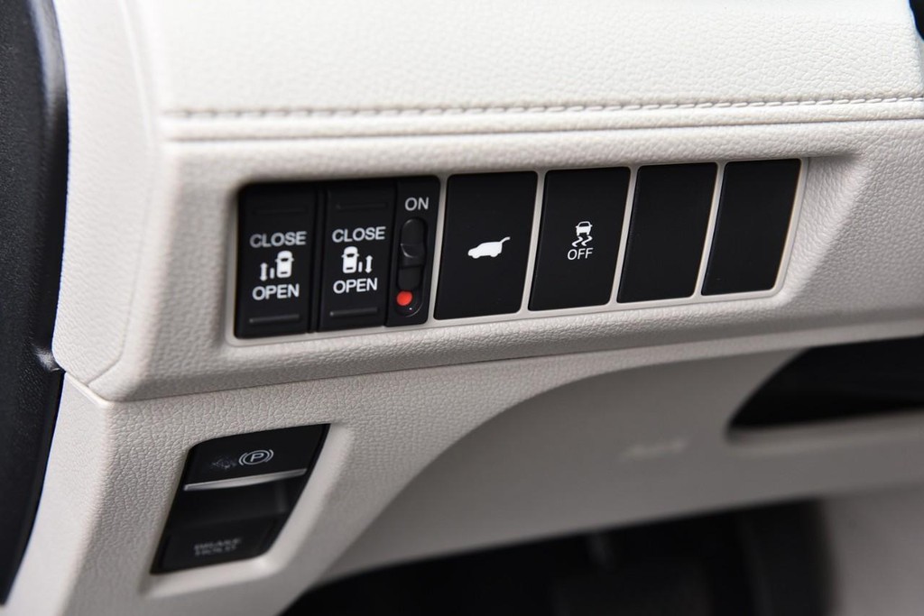 Honda Odyssey Vehicle Image 11