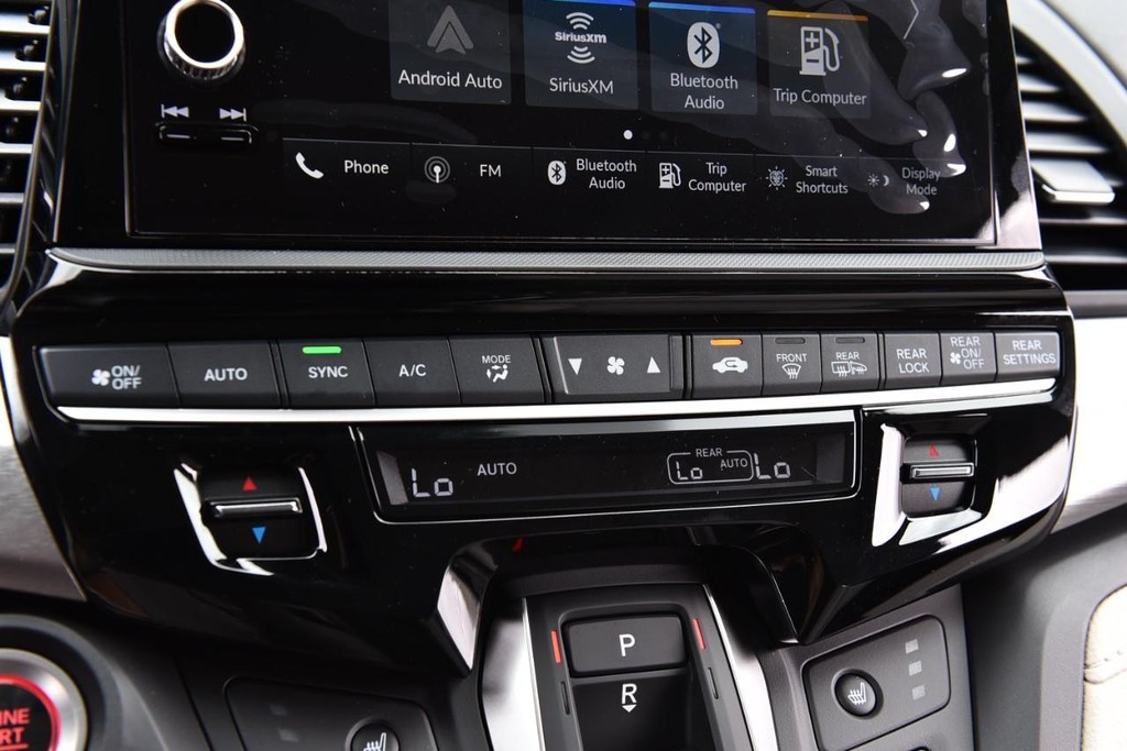 Honda Odyssey Vehicle Image 16