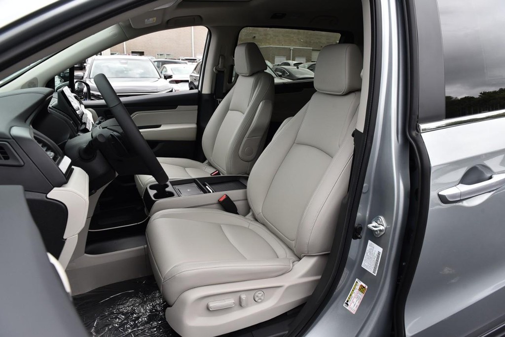 Honda Odyssey Vehicle Image 23