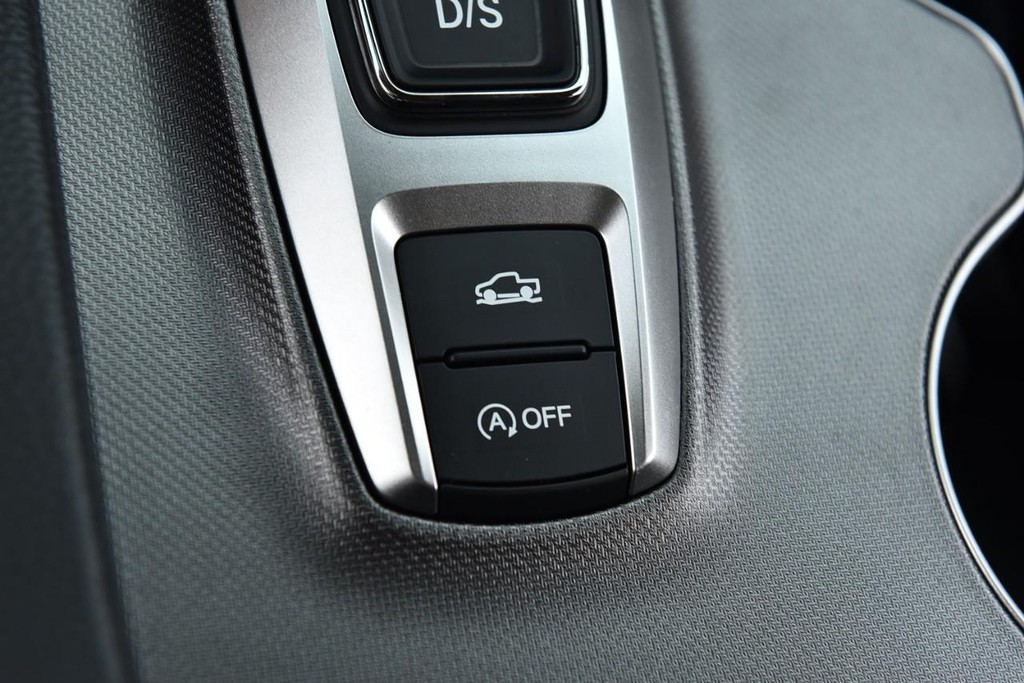 Honda Ridgeline Vehicle Image 22
