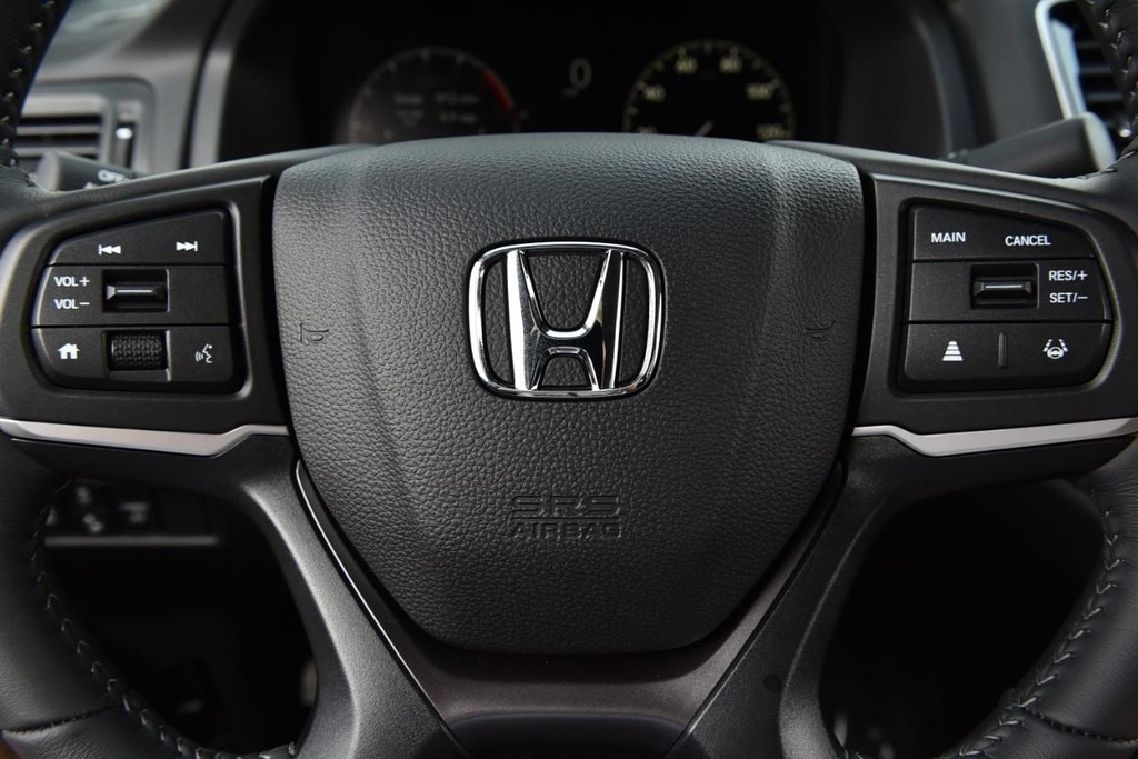 Honda Ridgeline Vehicle Image 23