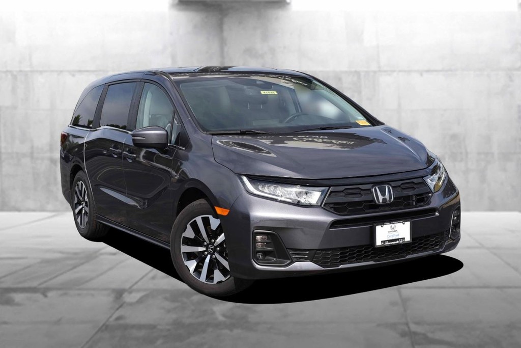 Honda Odyssey Vehicle Full-screen Gallery Image 2