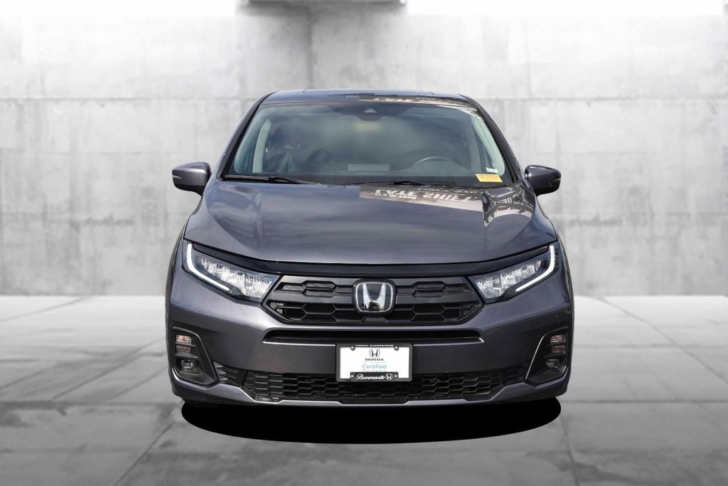Honda Odyssey Vehicle Full-screen Gallery Image 4
