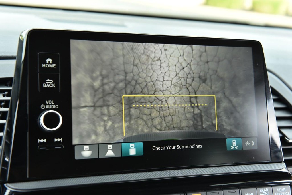 Honda Odyssey Vehicle Full-screen Gallery Image 14