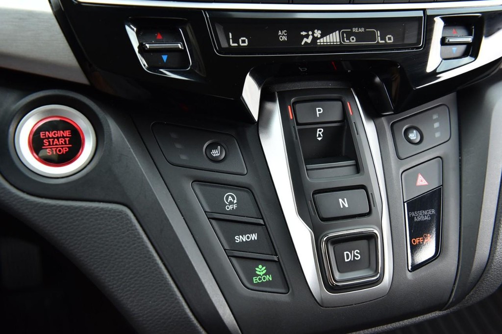 Honda Odyssey Vehicle Full-screen Gallery Image 17