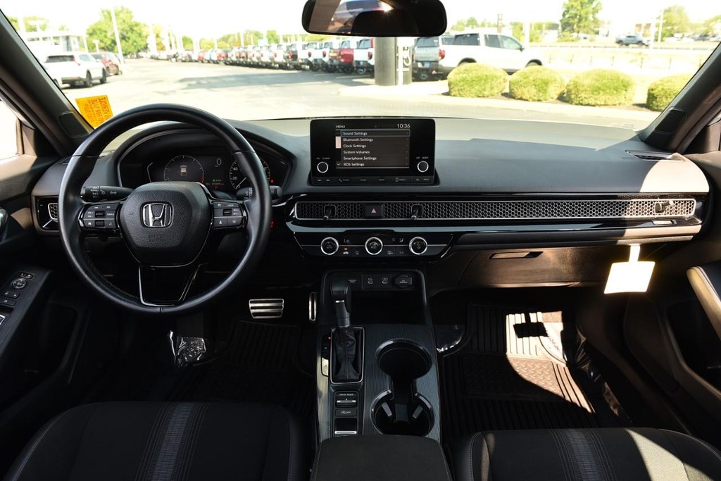 Honda Civic Hatchback Vehicle Image 07