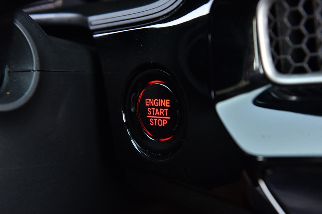 Honda Civic Hatchback Vehicle Image 18