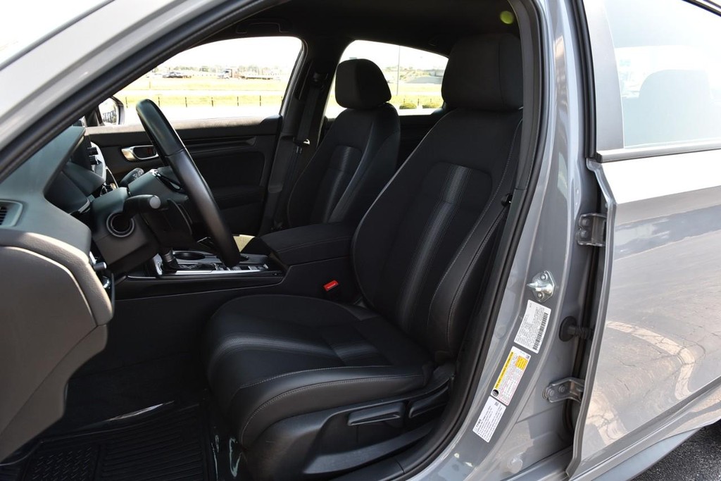 Honda Civic Hatchback Vehicle Image 20