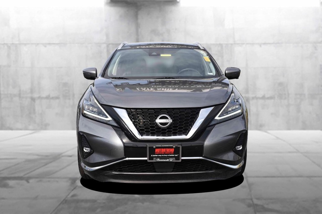 Nissan Murano Vehicle Full-screen Gallery Image 4