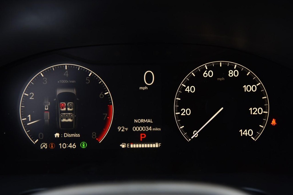Honda CR-V Vehicle Full-screen Gallery Image 9