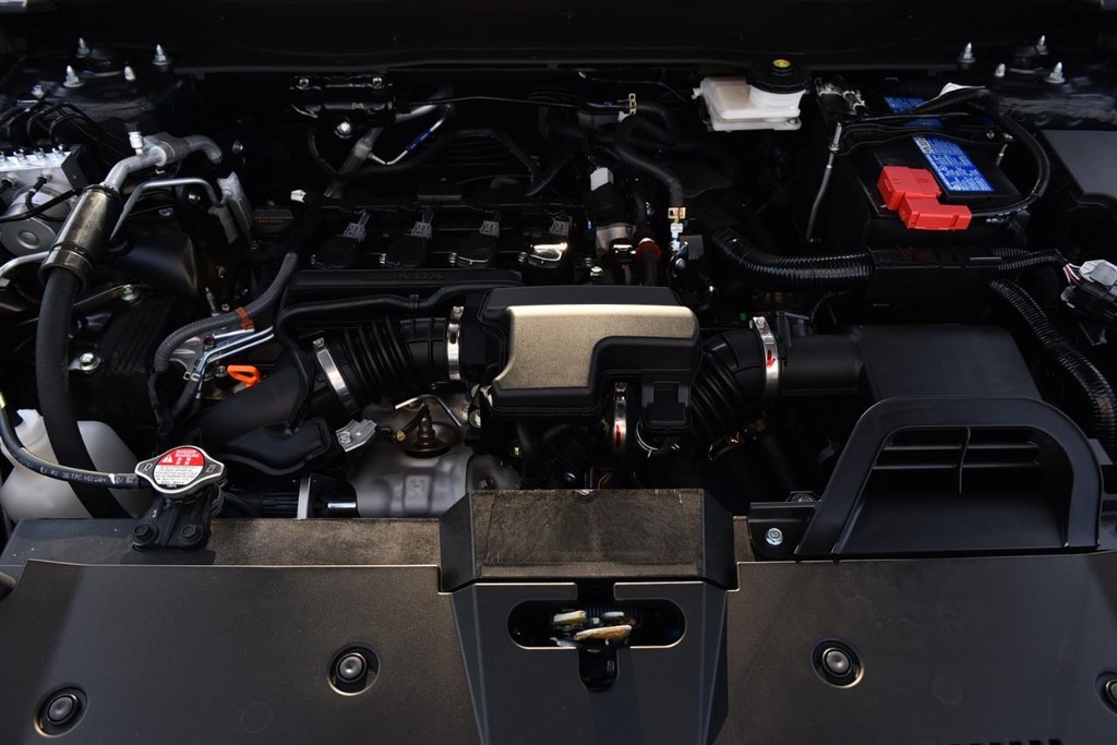 Honda CR-V Vehicle Full-screen Gallery Image 23