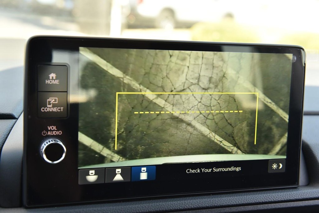 Honda CR-V Vehicle Image 11