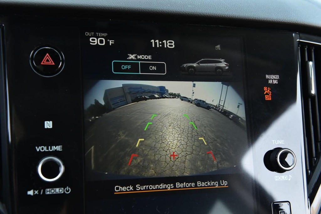Subaru Outback Vehicle Full-screen Gallery Image 13