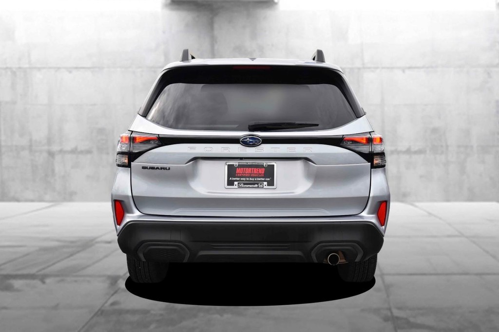 Subaru Forester Vehicle Image 06