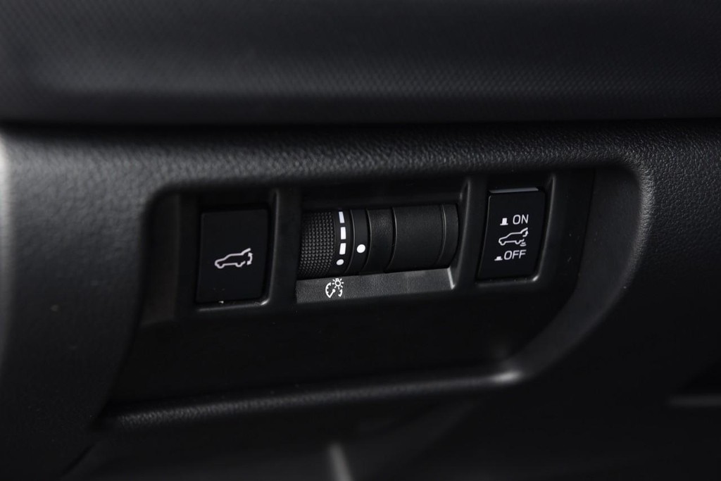 Subaru Forester Vehicle Image 10