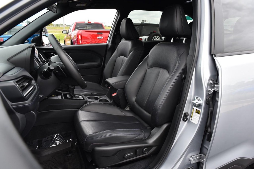 Subaru Forester Vehicle Image 18