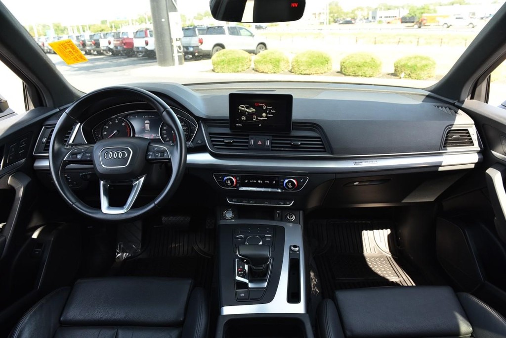 Audi Q5 Vehicle Image 07