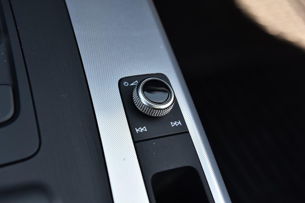 Audi Q5 Vehicle Image 19