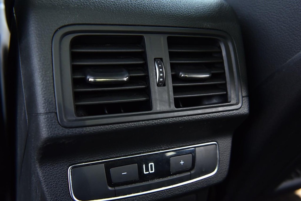 Audi Q5 Vehicle Image 25
