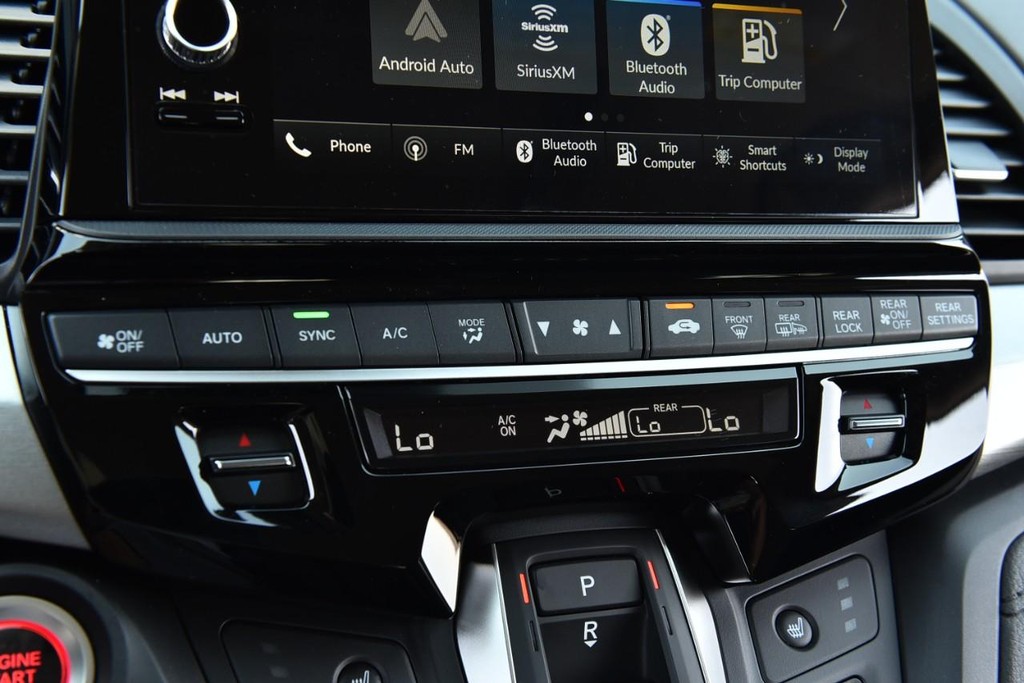 Honda Odyssey Vehicle Image 16