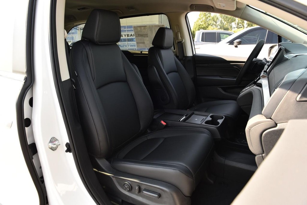 Honda Odyssey Vehicle Image 24