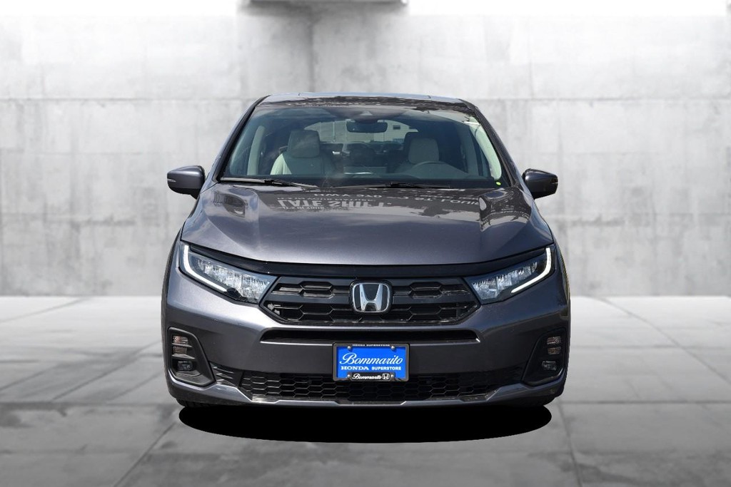 Honda Odyssey Vehicle Full-screen Gallery Image 4