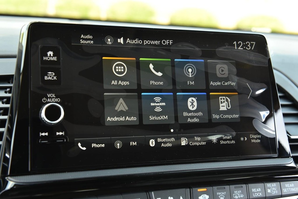 Honda Odyssey Vehicle Full-screen Gallery Image 15