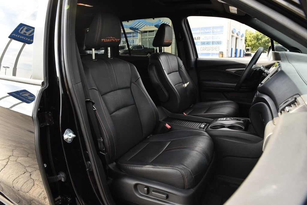 Honda Passport Vehicle Image 25