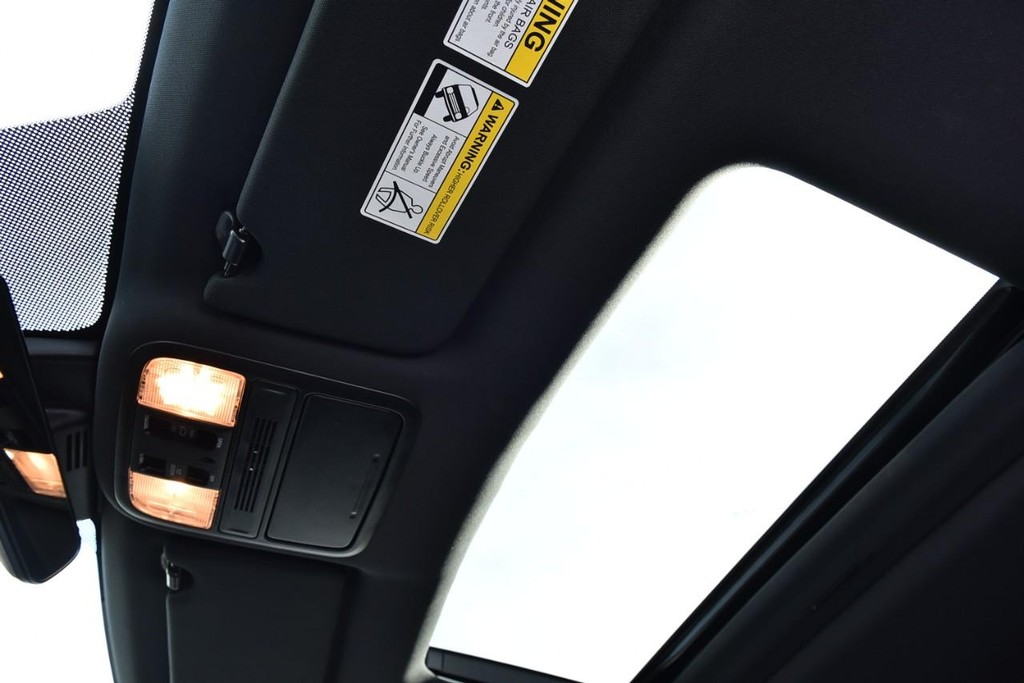 Honda Passport Vehicle Image 26