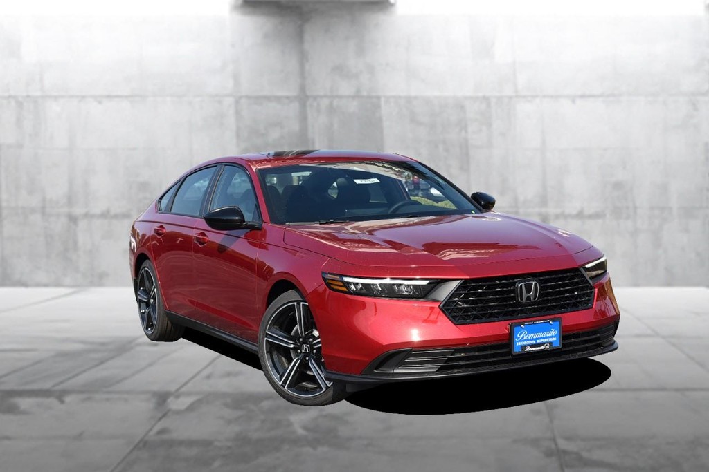 Honda Accord Hybrid Vehicle Full-screen Gallery Image 2